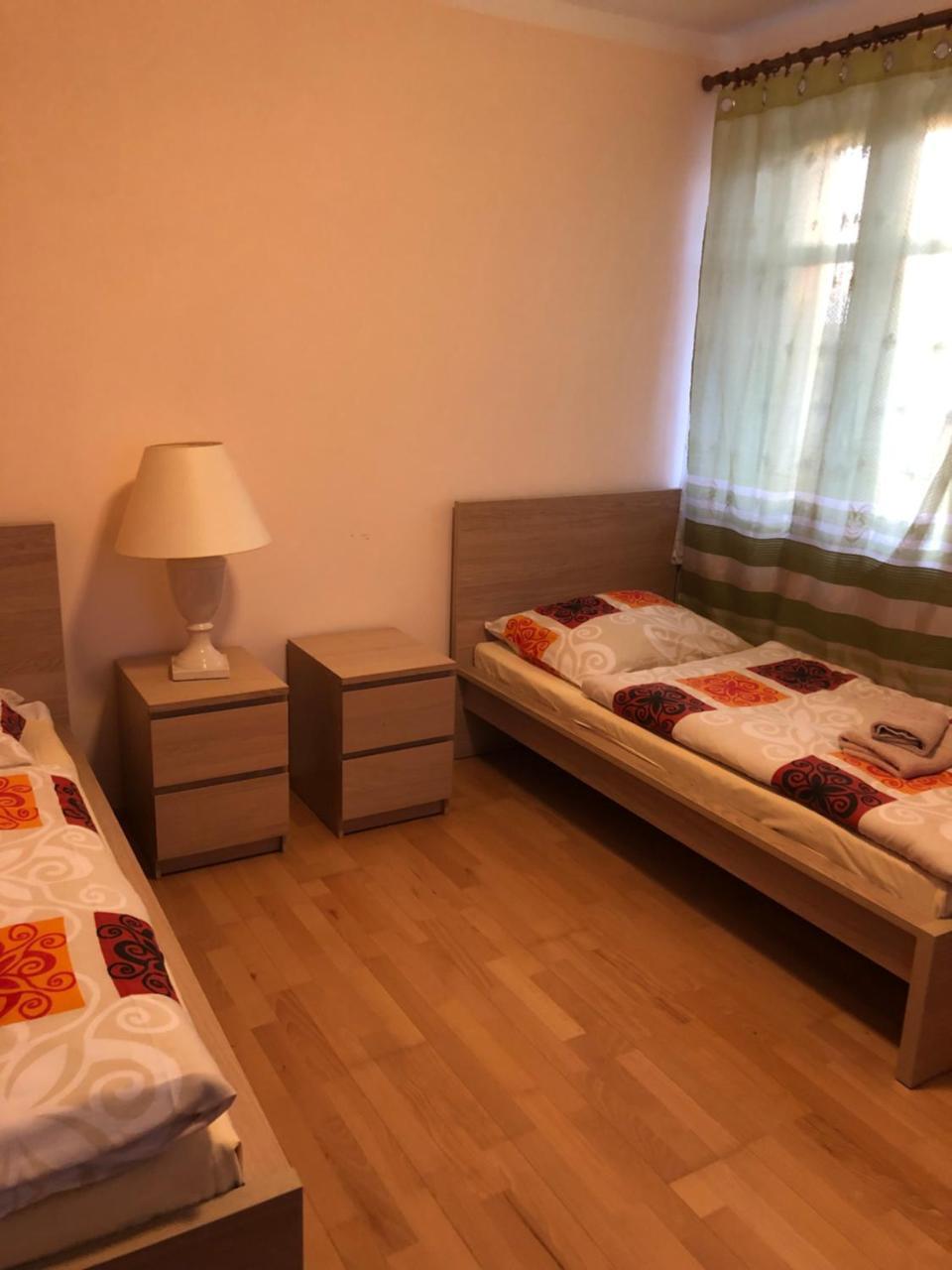 Art Star Hotel Хостивице Екстериор снимка